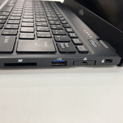 【仙台店】中古  Fujitsu LIFEBOOK U9310/E (Core i7-10610U/16GB/SSD256GB/-/-/WLAN/13.3インチFHD/W11P64/-) 3240008582 