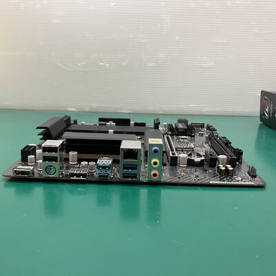 【浦添城間店(沖縄)】中古  ASRock B760M PG Lightning/D4(B760 1700 mATX DDR4) 4780001097