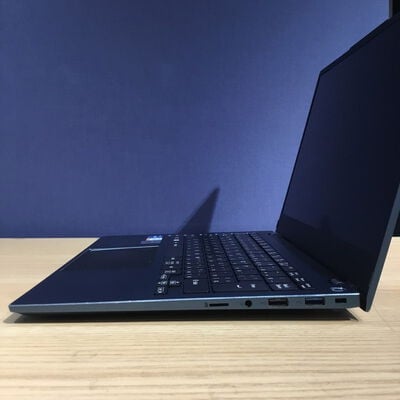 【松山環状枝松店】中古  THIRDWAVE BizPro14 181494 