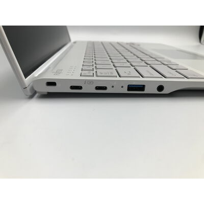 【水戸赤塚店】中古  FMV LIFEBOOK UH90/J3(Ultra 7 155H/16GB/SSD512GB/-/オンボード/W11H) 4680003754 