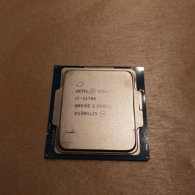 【鹿児島店】中古  INTEL Core i7 11700 (1200/2.5G/16M/C8/T16) 145165 