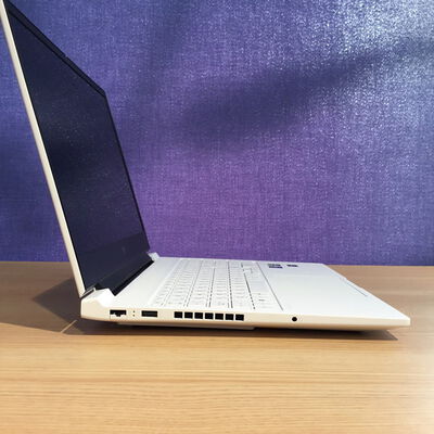 【松山環状枝松店】中古  HP Victus Gaming Laptop16-r0xxx (i7-13700HX/16GB/SSD512GB/なし/RTX4070/15.6/1920×1080/W11H) 4560001081 