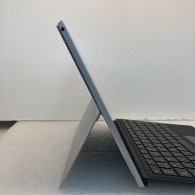 【京都店】中古  Microsoft Surface Pro 6 (Core i5-8250U/8GB/SSD256GB/なし/オンボード/12.3/2736x1824) 3180007108 