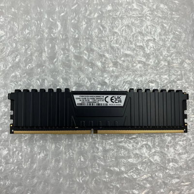 【秋葉原本店】中古  PC4-21300 16GB デスクトップ用(DDR4-2666) 135638 