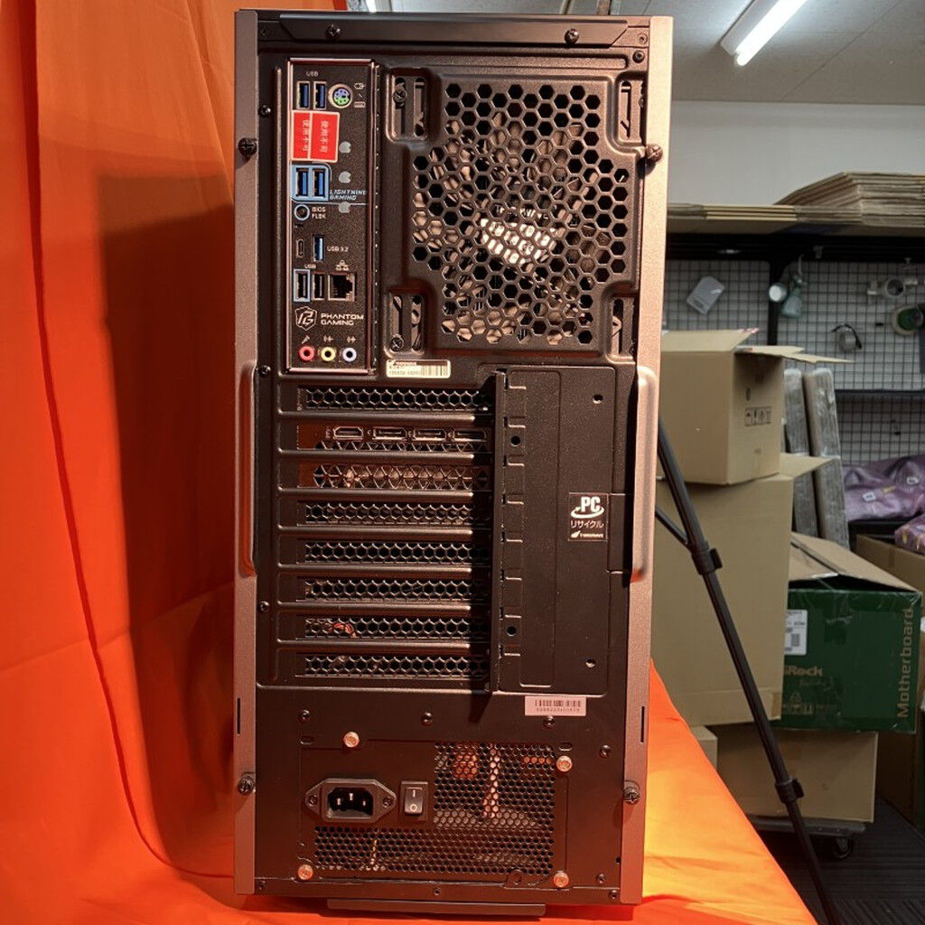 立上げ15秒程度Windows自作PC 12世代Corei3、32GB、3TB 立上げ15秒程度Windows自作PC 12世代Corei3、32GB、3TB