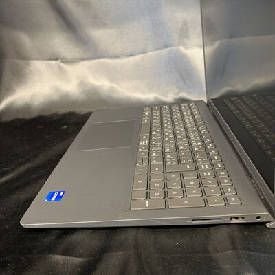 【横浜駅前店】中古  Dell 15 DC15250(i7-1355U/16GB/SSD1TB/W11H) 3400009265 