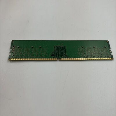【なんば店】中古  PC4-25600 16GB デスクトップ用(DDR4-3200) 140728 