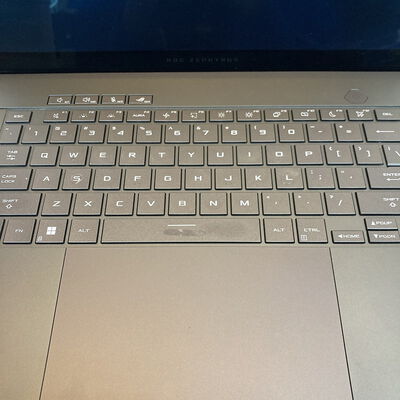 【京都店】中古  ASUS ROG Zephyrus G16 GU605 (Core Ultra 9 185H/16GB/SSD1TB/なし/RTX4070///W11H) 3180006543【3/5値下げ!】 