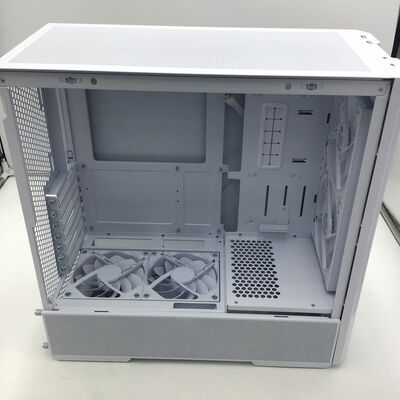 【白山FM松任店】中古  Lian Li LANCOOL 207 WHITE (ATX ｶﾞﾗｽ) 4950001632 