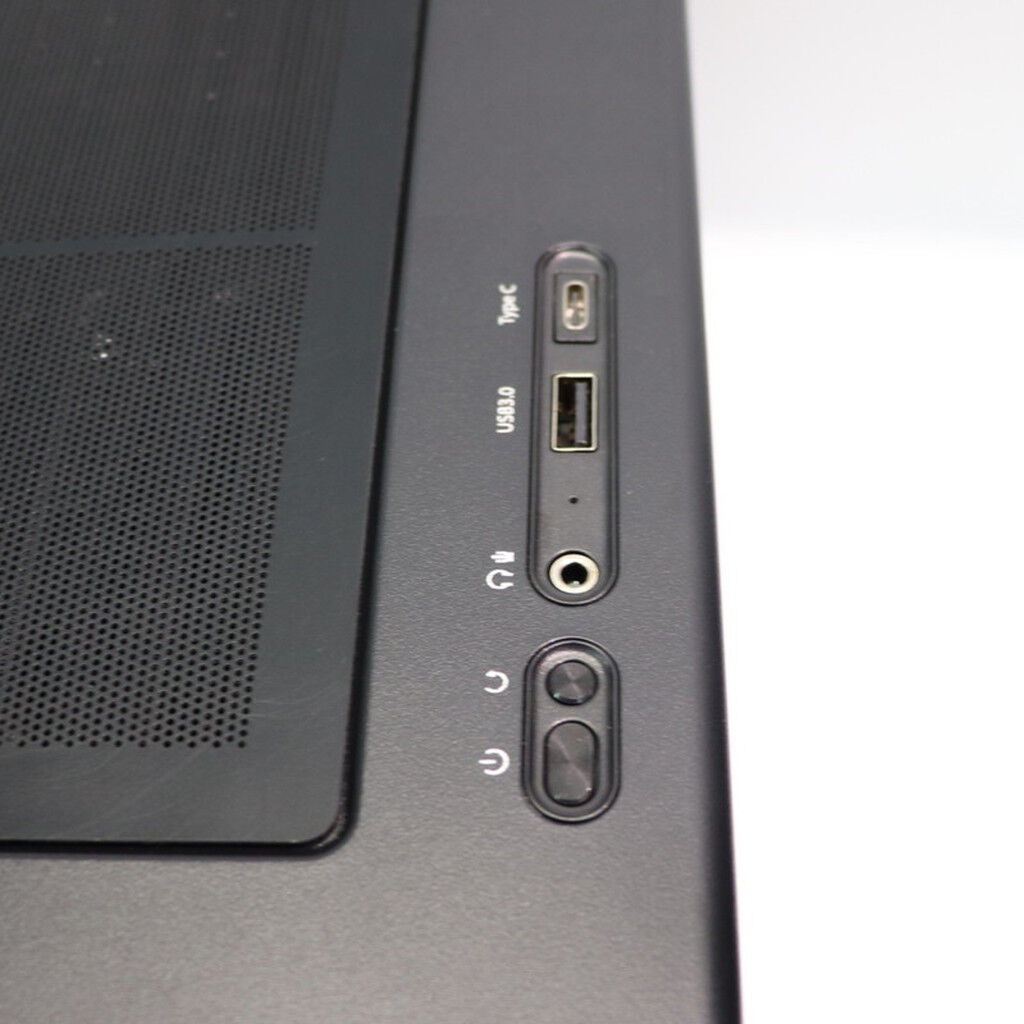 中古 自作パソコン(Ryzen 7 7800X3D/32GB/SSD2TB+2TB/なし/RX9070XT