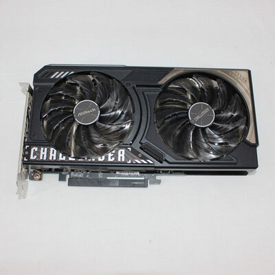 【通販センター】中古  ASRock RX9060XT CL 16GO(RX9060XT Challenger 16G) 179897 