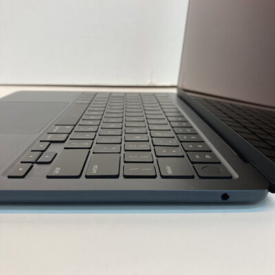 【京都店】中古  MacBook Air 13インチ CTO (M3 2024) ミッドナイト M3(CPU:8C/GPU:10C)/24G/256G 4680003583 