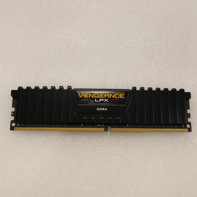 【通販センター】中古  PC4-25600 16GB デスクトップ用(DDR4-3200) 140728 