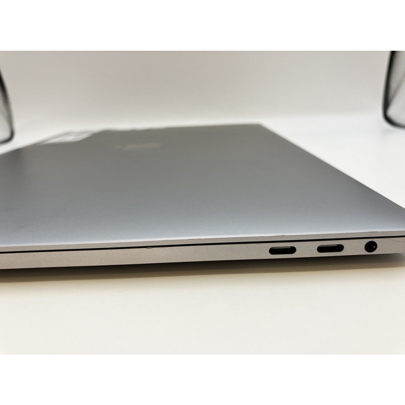 中古 Apple MacBook Pro 15インチ 2017 スペースグレイ Core i7 2.8GHz