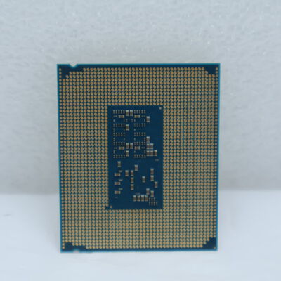 【通販センター】中古  INTEL Core Ultra 5 225 (1851/3.3G/20M/C10/T10) 175014 