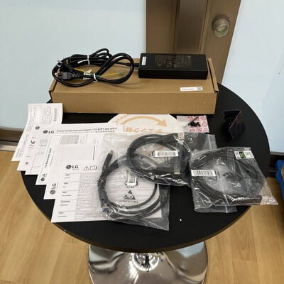 【津ラッツ店】中古  LG UltraGear 45GR95QE-B [45.5インチ/3440x1440/OLED/非光沢/DP/HDMI/240Hz/0.03ms/GtoG/G-SYNC](2023) 4990001633 