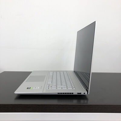 【長野稲里店】中古  HP ENVY Laptop 15-ep0xxx 5110001388 