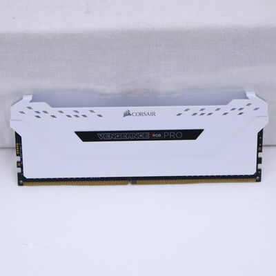 【通販センター】中古  PC4-25600 8GB デスクトップ用(DDR4-3200) 140727 