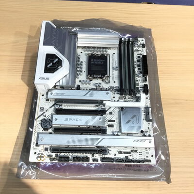 【松山環状枝松店】中古  ASUS Z890 AYW GAMING WIFI W (Z890 1851 ATX DDR5) 4560001020 