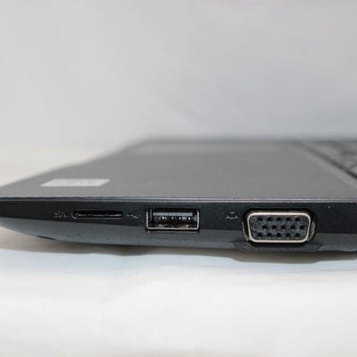 【通販センター】中古  DELL Vostro 3590(Intel Core i5 10210U 1.60GHz/16GB DDR4/SSD256GB/-/オンボード/15.6/1920x1080/GbE/Wi-Fi/WEBCAM/W11P/VBT) 197901 