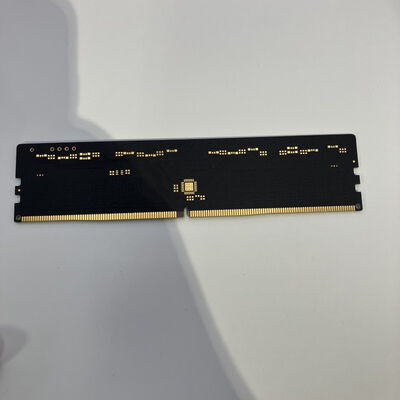 【なんば店】中古  PC5-38400 16GB デスクトップ用(DDR5-4800) 149151 