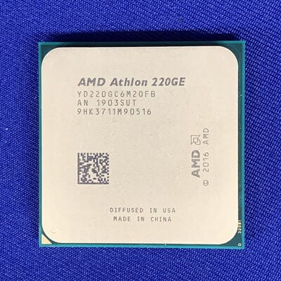 【横浜駅前店】中古  AMD Athlon 220GE (AM4/3.4/5M/C2/T4/35W) 141890 
