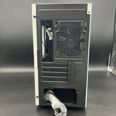 【熊本浜線店】中古  DEEPCOOL CH370 WH(mATX ｶﾞﾗｽ WH) 5370000851 