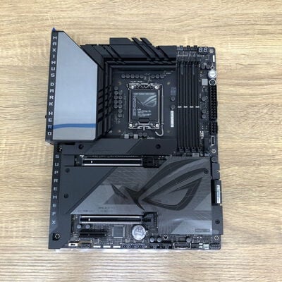 【津ラッツ店】中古  ASUS ROG MAXIMUS Z790 DARK HERO 4990001135 