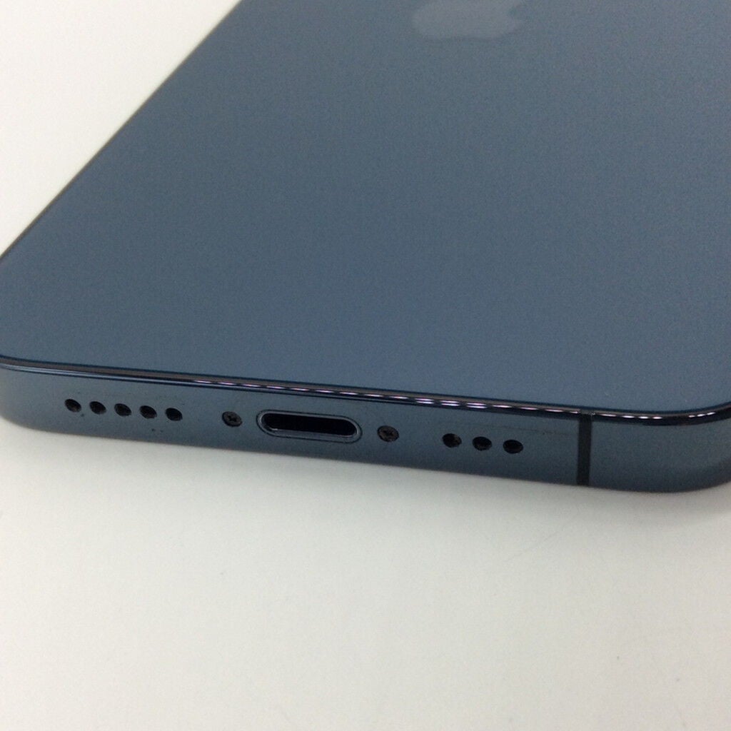 中古 【SIMロック解除済み】【docomo】Apple iPhone12 Pro 6.1インチ