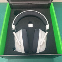 中古  Razer BlackShark V2 ProWH アップグレードモデル(RZ04-04530200-R3M1) 4780001282 