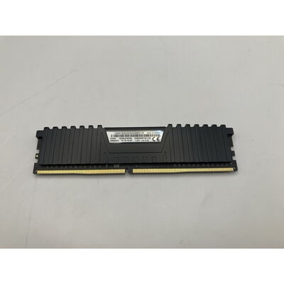 【仙台店】中古  PC4-21300 8GB デスクトップ用(DDR4-2666) 126165 