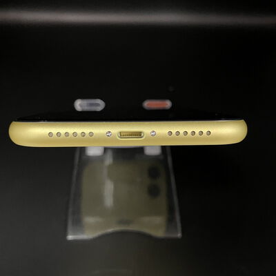 【大須店】中古  【SIMロック解除済み】【SoftBank】 Apple iPhone11 64GB (イエロー) MWLW2J/A 155409 