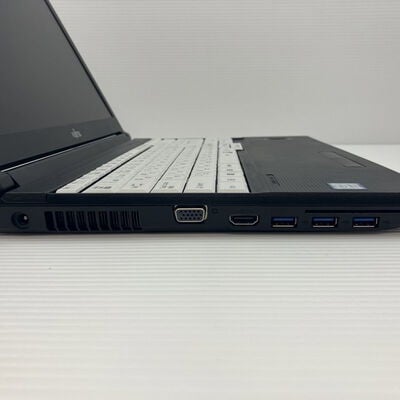 【秋葉原本店】中古  FUJITSU Lifebook　A749(i5-8265U/8GB/SSD256GB/W11P) 3410015589 