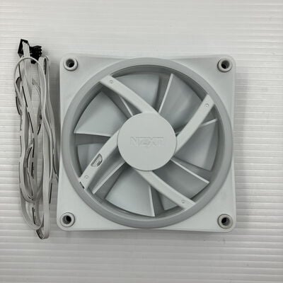 【秋葉原本店】中古  NZXT RF-D12SF-W1(F120 RGB DUO WH) 3410009988 
