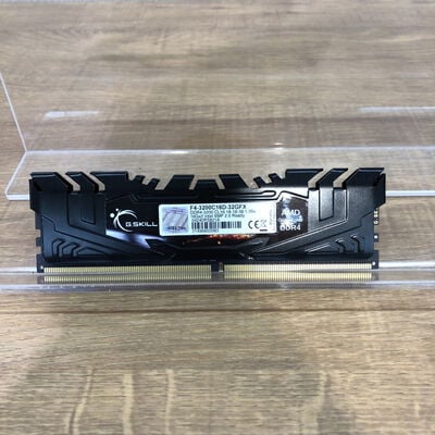 【姫路店】中古  PC4-25600 16GB デスクトップ用 140728 