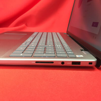 【千葉店】中古  Dell inspiron  16 5645（Ryzen 7 8840u/32GB/オンボ/SSD1TB/DVD無し/16ｲﾝﾁ・1920ｘ1200/W11H） 3250005442 