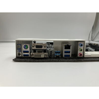 【秋葉原本店】中古  ASRock H270 Pro4 (H270 1151 ATX DDR4) 133216 