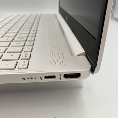 【新潟店】中古  HP Laptop 15s-fq5040TU (Intel Core i5-1235U/8GB/内蔵/SSD 256GB/-/15.6inch/WLAN/WebCAM/W11H) 3290006932 