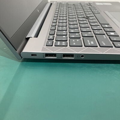 【浦添城間店(沖縄)】中古  HP ZBook Firefly 14 G7 (Intel Core i7 10610U 1.80GHz/32GB/SSD1TB/-/Quadro P520/14/1920x1080/Wi-Fi/WEBCAM/W11H) 193713 