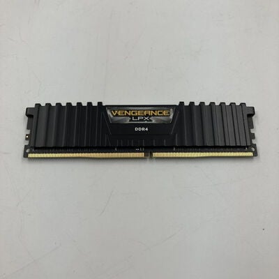 【なんば店】中古  PC4-21300 16GB デスクトップ用(DDR4-2666) 135638 
