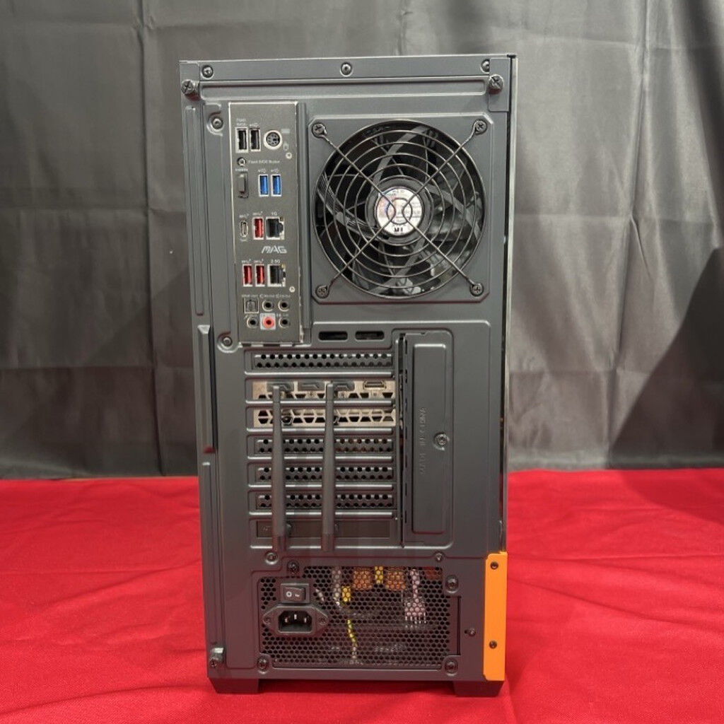 中古 自作PC(Ryzen 7 5700X/32GB/SSD512GB+HDD1TB/なし/RX7600 8GB/OS