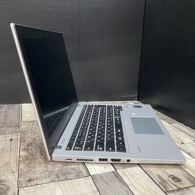 【広島店】中古  NEC VersaPro タイプVB PC-VKM17BZC3 (Core i5 8350U/8GB/SSD256GB/-/オンボード/12.5/1366x768/Wi-Fi/WEBCAM/W11H64 MAR) 186037 
