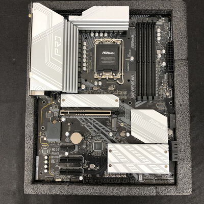 【長野稲里店】中古  ASRock Z890 Pro RS WiFi (Z890 1851 ATX DDR5) 172169 
