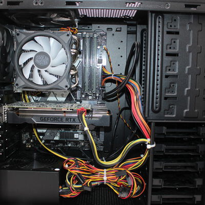 【通販センター】中古  THIRDWAVE GALLERIA KT(Intel Core i7 9700K/16GB DDR4 (PC4)/SSD512GB/なし/NVIDIA GeForce RTX 2070 8GB/W11H64 MAR) 194519 