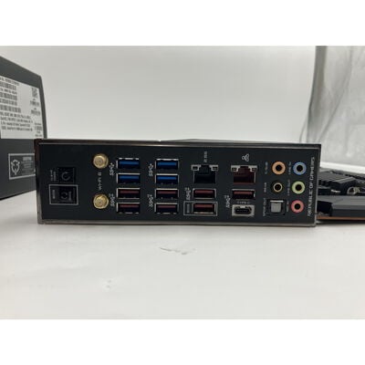 【秋葉原本店】中古  ASUS_ROG_Crosshair_VIII_Dark_Hero(X570_Socket_AM4) 3410012810 