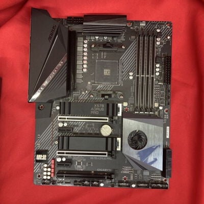 【千葉店】中古  GIGABYTE X570 AORUS PRO (X570 AM4 ATX DDR4) 140044 