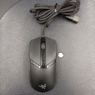 【大須店】中古  Razer Viper 8K (RZ01-03580100-R3M1) 146982 