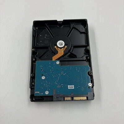 【なんば店】中古  各社 3.5インチ HDD 2TB SATA （デスクトップ用） 121849 