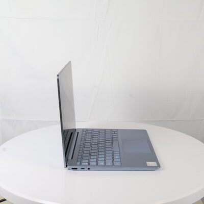 【通販センター】中古  Microsoft Surface Laptop Go (Core i5-1035G1/8GB/オンボード) 202983 