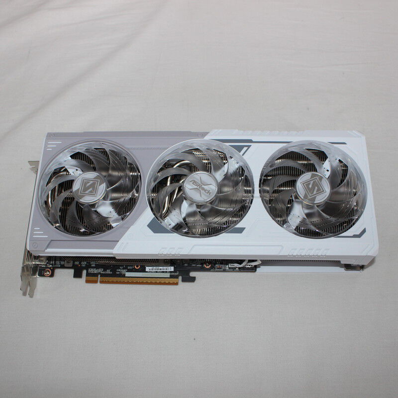 中古 ASRock RX9070XT SL 16G Steel Legend 16GB (RX9070XT 16G